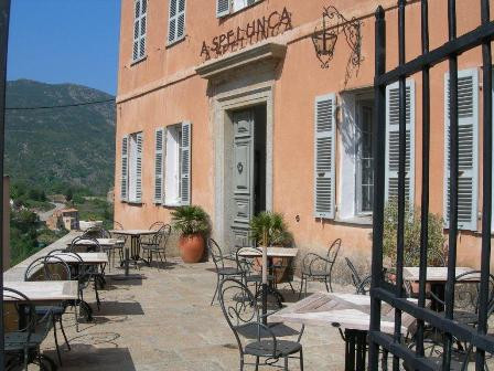 U Sechju - © U Sechju U Sechju