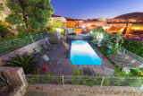 Piscine nocturne - © Anne Marie Orticoni Piscine nocturne