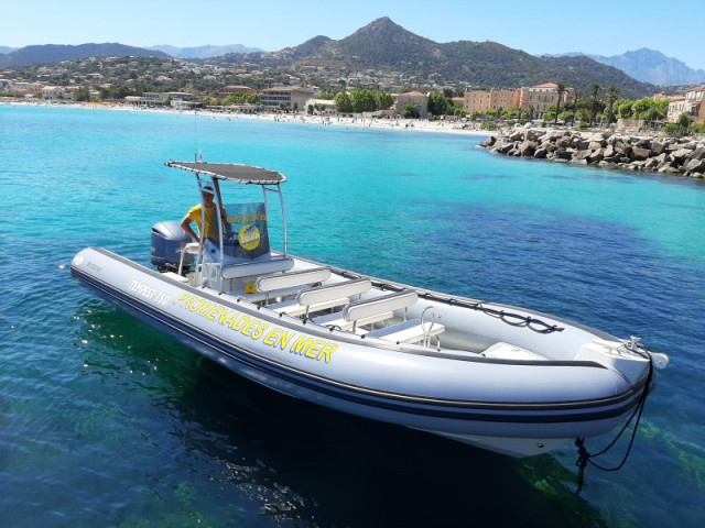 800x600-24351-isula-promenade-mer-balagne-corse-2020-8-24572-154335