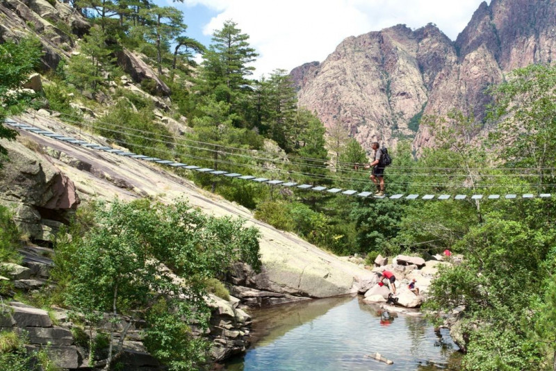 int2-639139 int2-639139